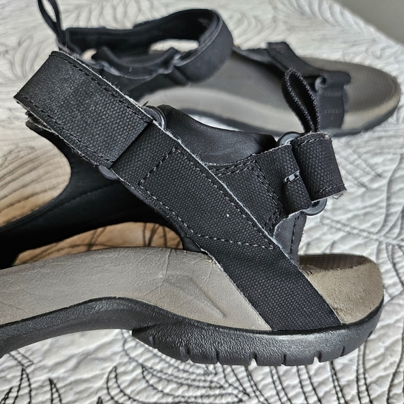 Teva Meacham Black Hiking Sandals Men's 11 - Picture 6 of 14